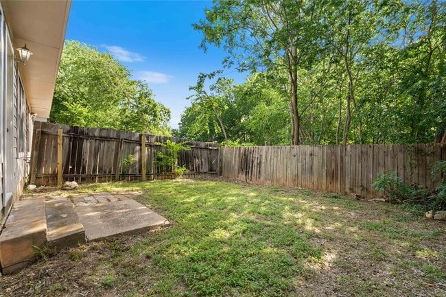 Building Photo - 9209 Kempler Dr