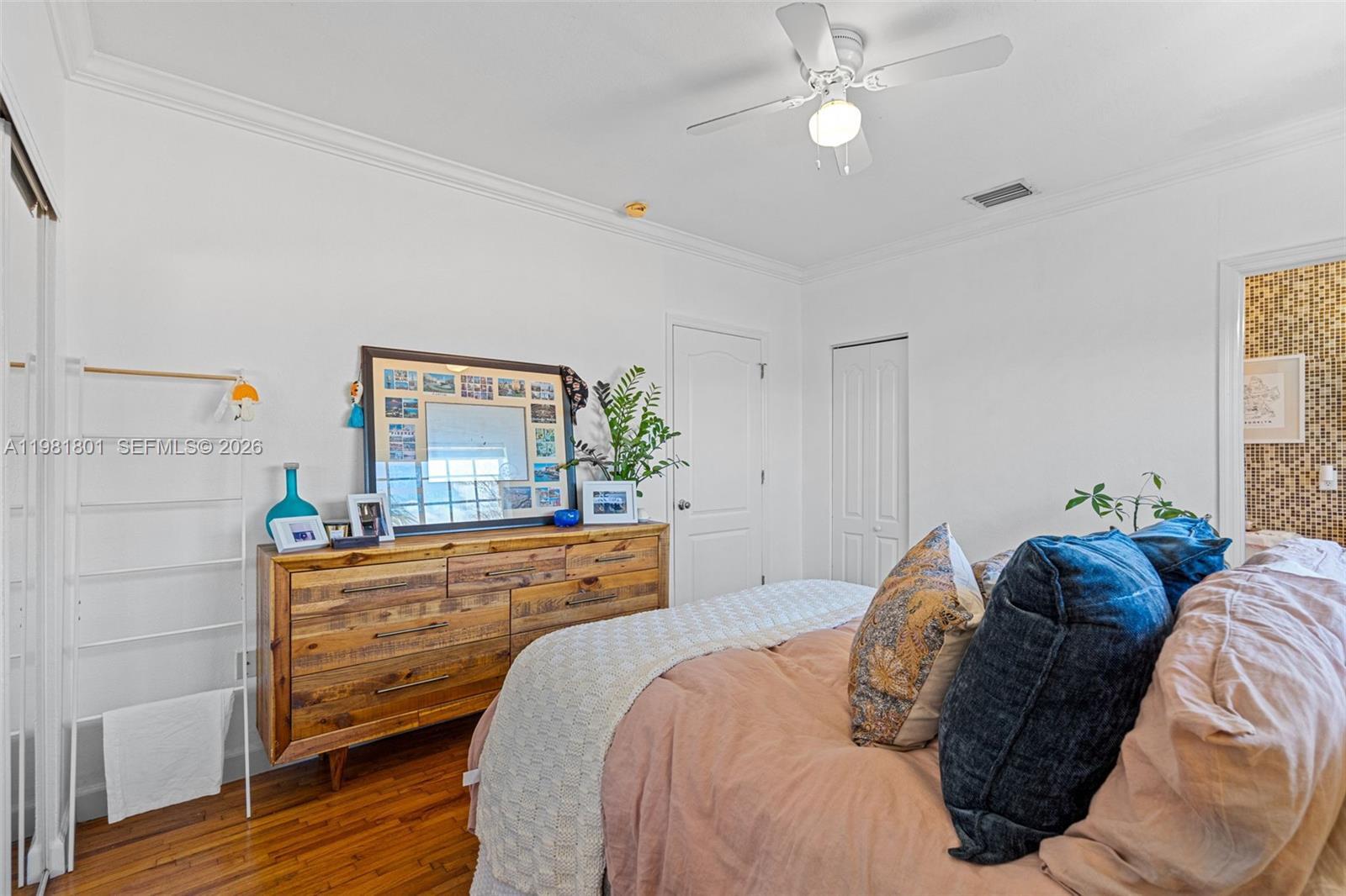 Building Photo - 45 Antilla Ave