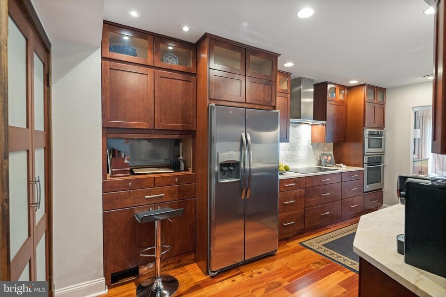 Building Photo - 70 Sutphin