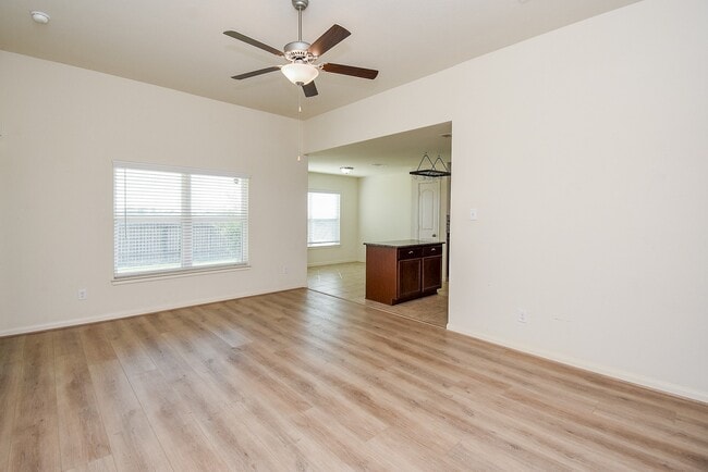 Building Photo - 1081 Mule Ridge Dr