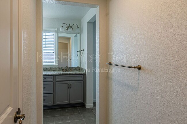 Building Photo - 5415 W 97th Ave