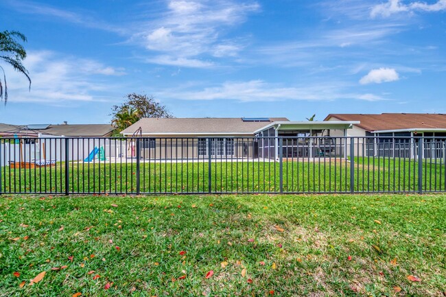Building Photo - 9680 Lancaster Pl