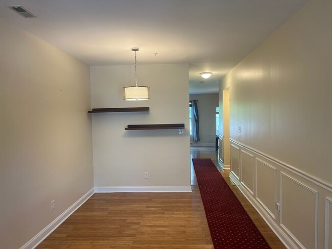 Building Photo - Carriage Style Townhome Now Available in W...