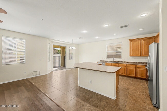 Building Photo - 7842 W Andrea Dr