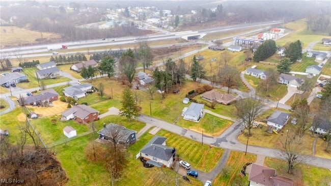 Building Photo - 134 Carroll Dr