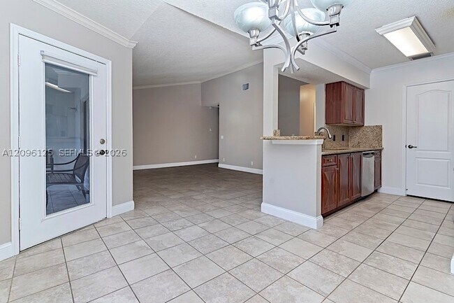 Building Photo - 815 Boynton Beach Blvd