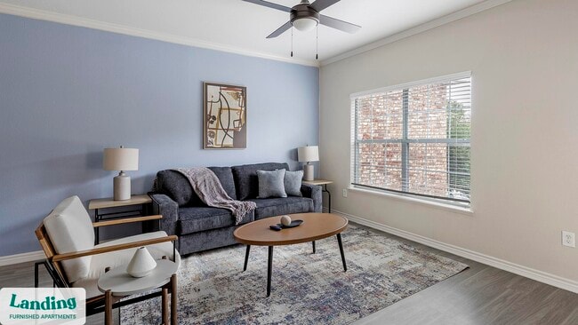 Building Photo - 6101 N Riverside Dr