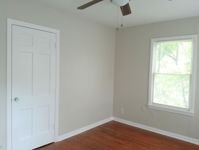 Building Photo - 3510 Austin St