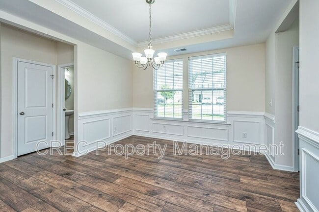 Building Photo - 201 Bigleaf Ct