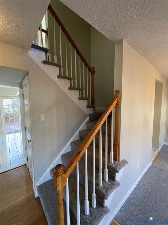 Building Photo - 7806 Fern Hollow Dr