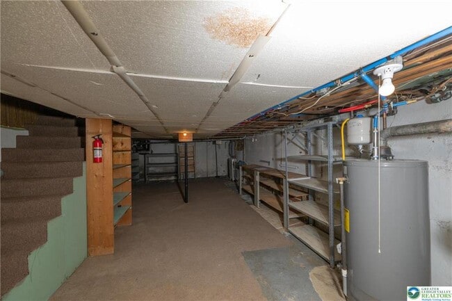 Building Photo - 2409 S 5th St