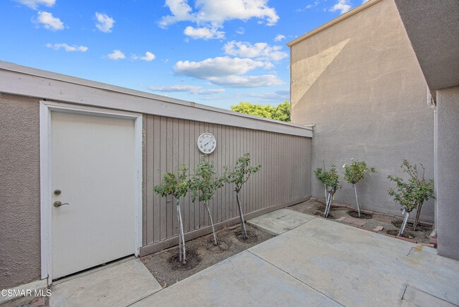 Building Photo - 18134 Killion St