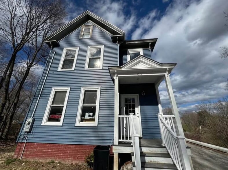 Building Photo - 88 Western Ave