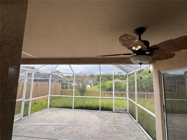 Building Photo - 27618 Sky Lake Cir