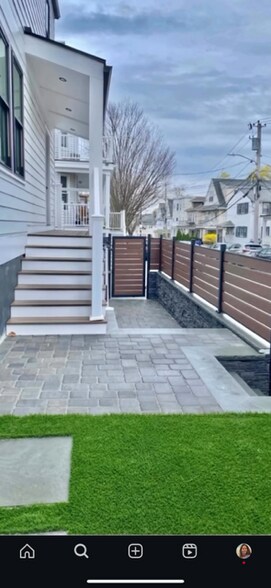 Outdoor Space - 35 Hunnewell Ave