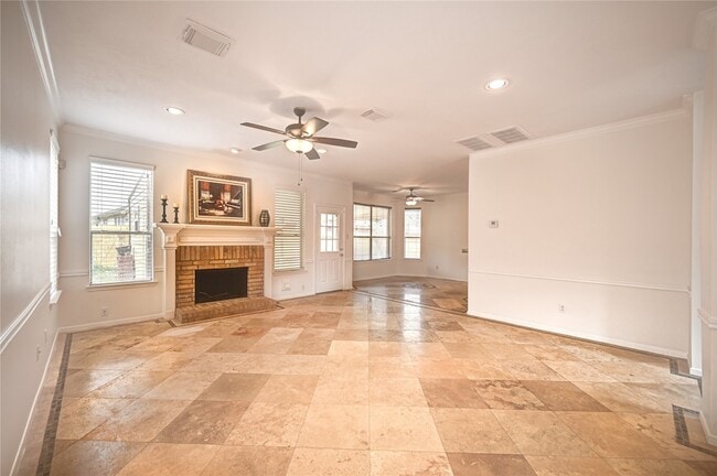 Building Photo - 11906 Dinosaur Valley Dr