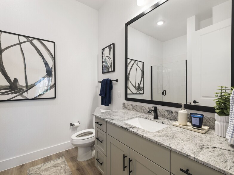 Building Photo - 2090 Raider Way