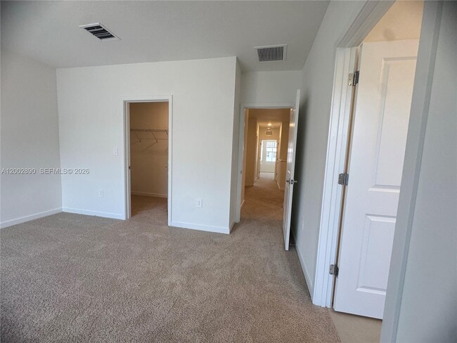 Building Photo - 178 NE 14th St