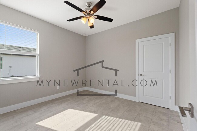 Building Photo - Deposit-Free! Modern, energy efficient hom...