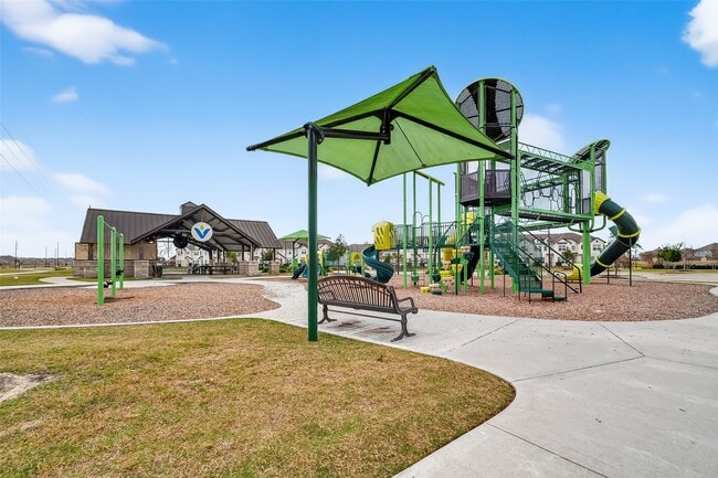 Building Photo - 12322 Upper Mar Dr