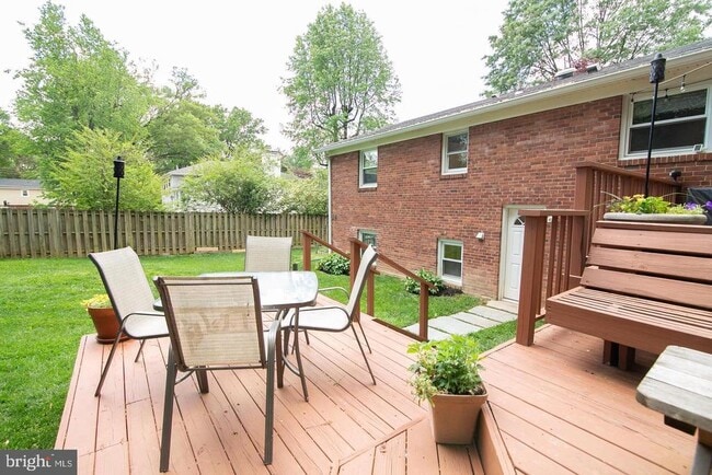 Building Photo - 8411 Morey Ln