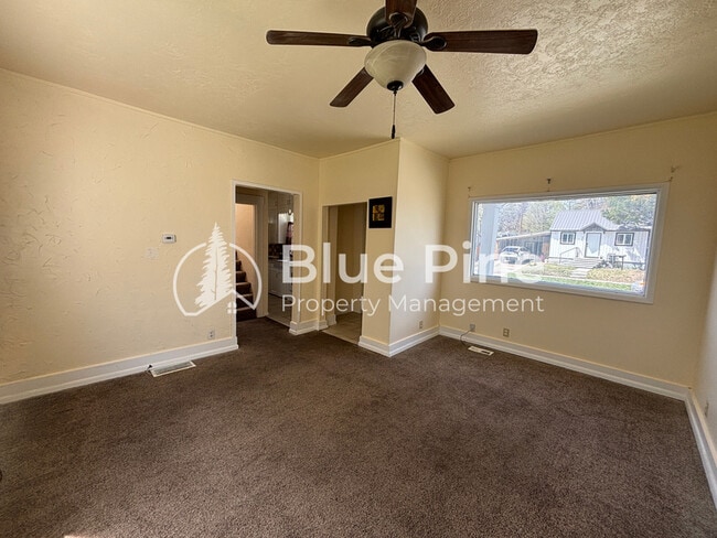 Building Photo - 1350 Shipp Ave