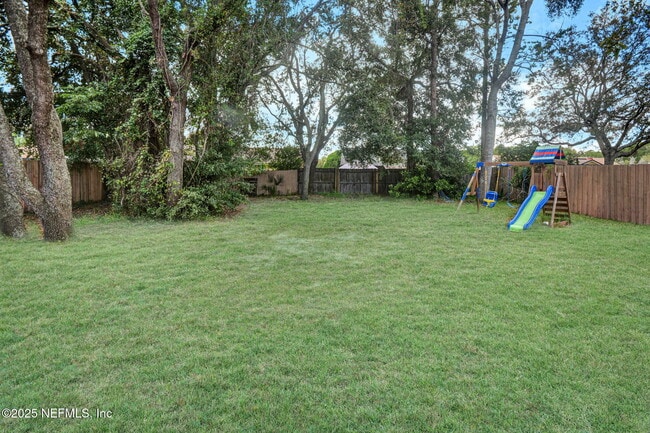 Building Photo - 8096 Beatle Blvd