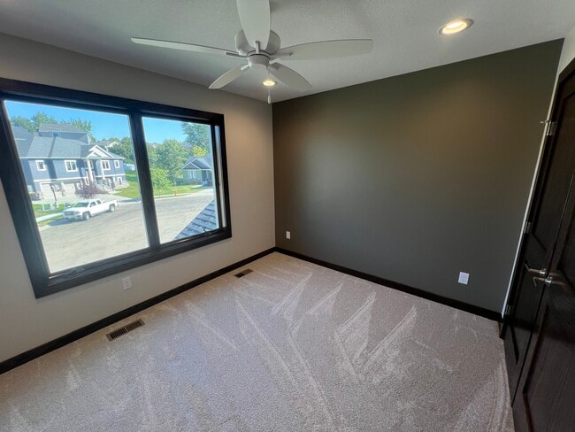 Building Photo - 2652 Century Pine Ln NE