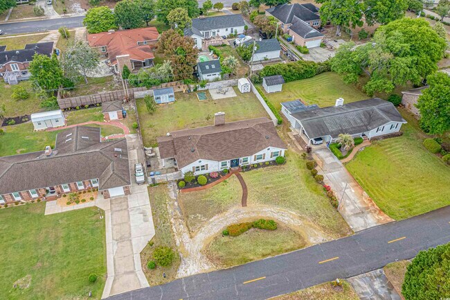Building Photo - 7617 Glenwood Dr