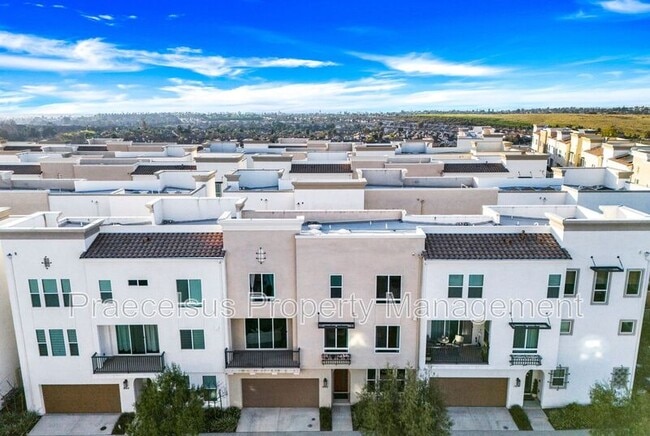 Building Photo - 1440 Suwerte Ave