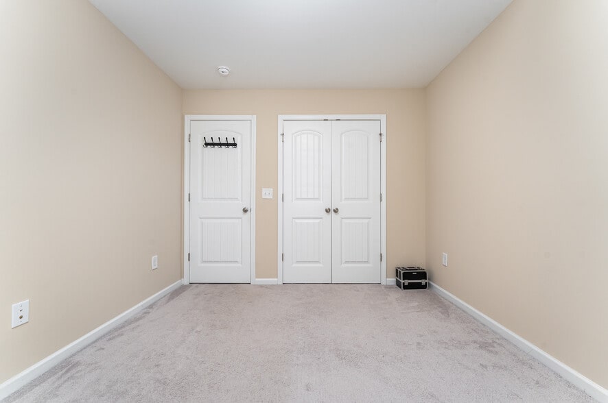 Building Photo - 3831 Copperfield Ct