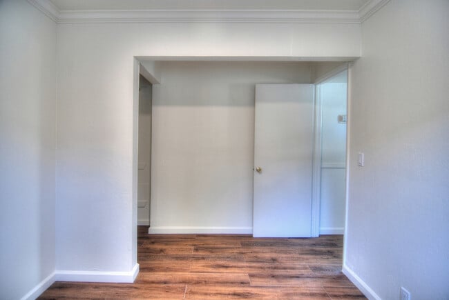 Building Photo - 2240 Angela Ct