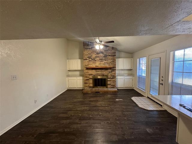 Building Photo - 2905 Woodlark Dr