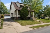 Building Photo - 4367 E 139th St