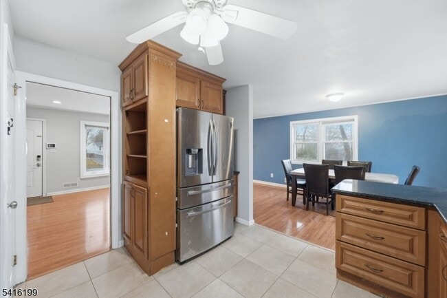 Building Photo - 30 Arden Rd