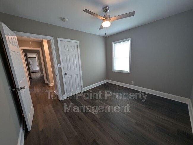 Building Photo - 716 Stonewall Ct