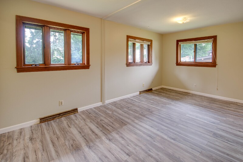 Building Photo - 1575 Northdale Rd