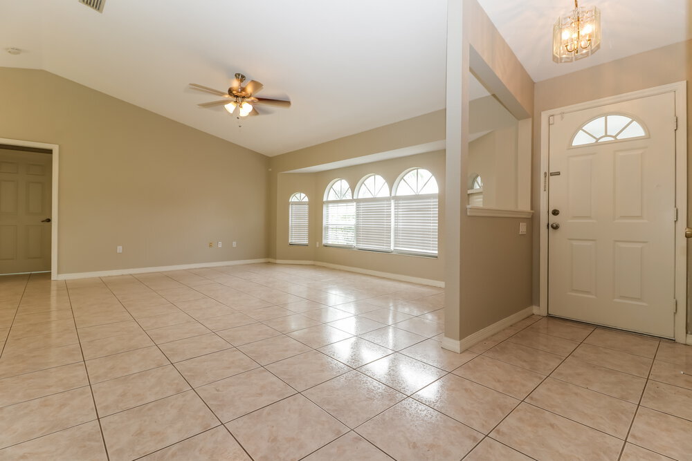 Building Photo - 239 Allworthy St