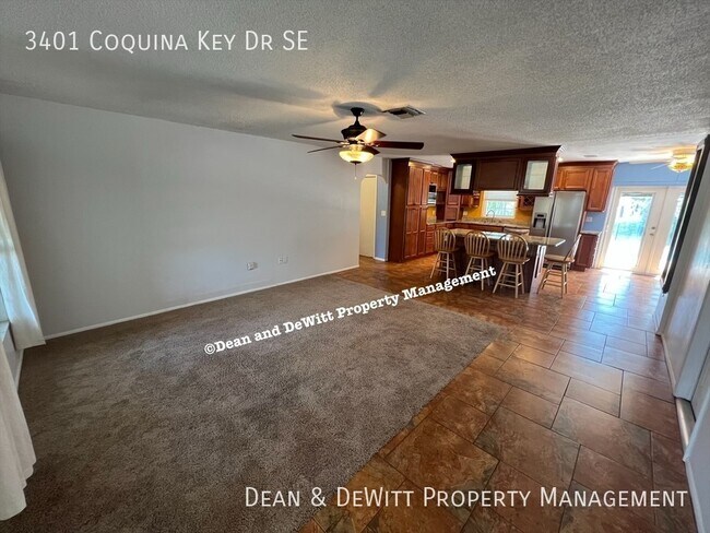 Building Photo - 3401 Coquina Key Dr SE