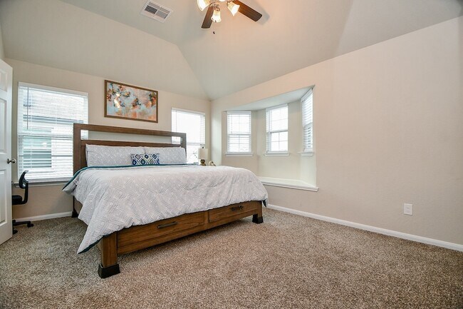 Building Photo - 2519 Sunlit Meadow Trl