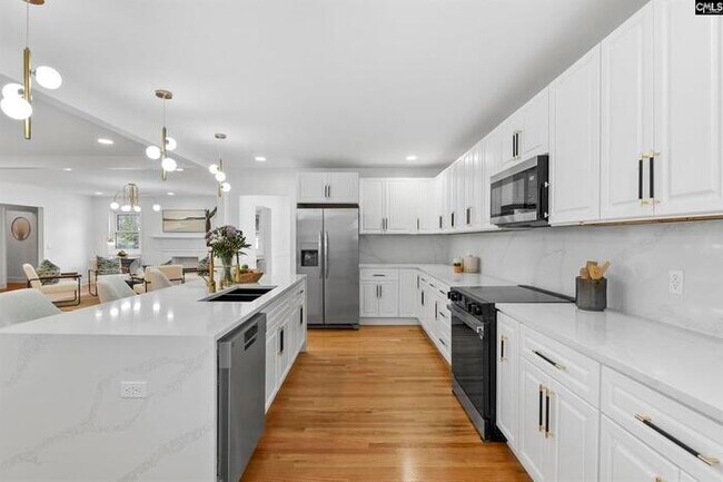 Building Photo - 4110 Timberlane Dr
