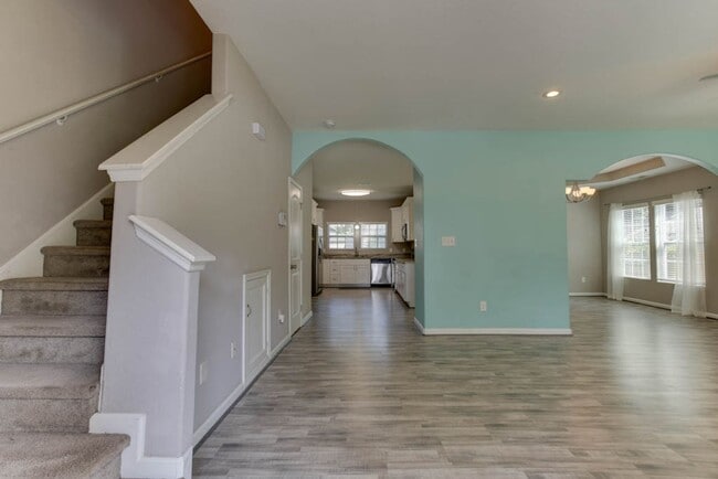 Building Photo - Beautiful Home For Rent in Ocean View!