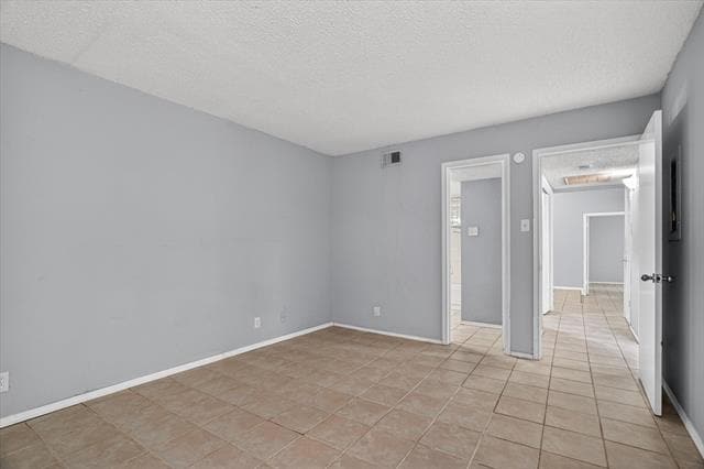Building Photo - 231 Shady Ln Dr