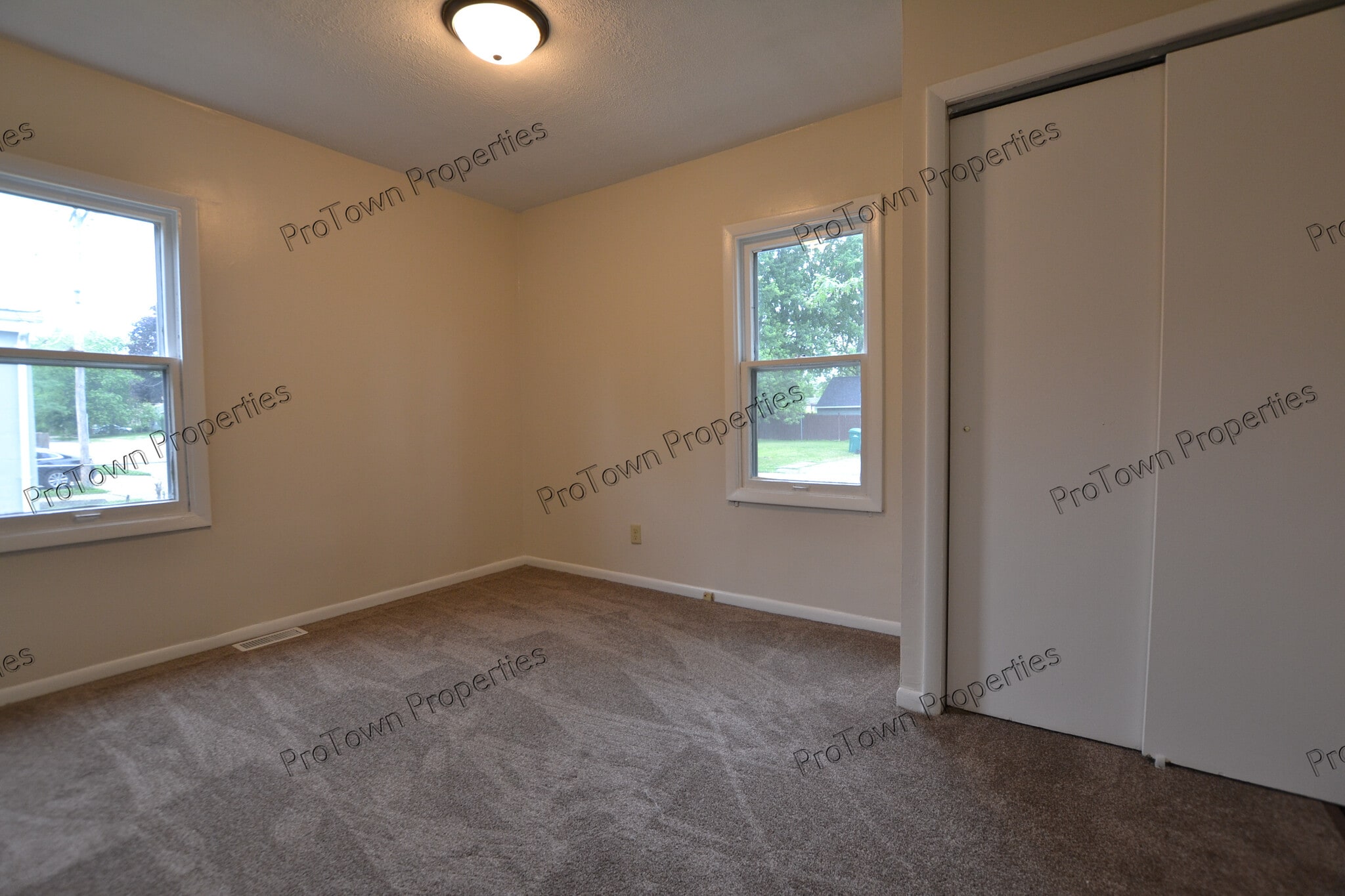 Building Photo - 301 Wheeler Ave