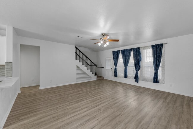 Building Photo - 4810 Jarl Ct