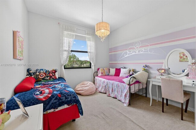 Building Photo - 19278 NE 6th Ave