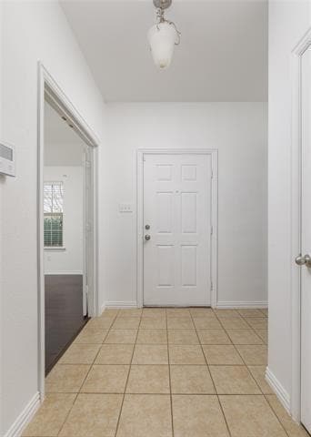 Building Photo - 2300 Castle Creek Dr