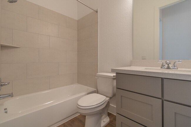 Building Photo - 1408 Plum Tree Way