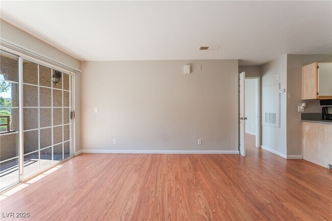 Building Photo - 2200 S Fort Apache Rd