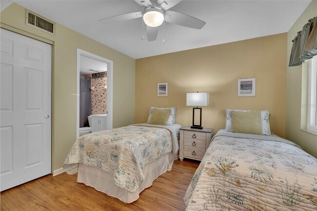 Building Photo - 4644 Longwater Chase